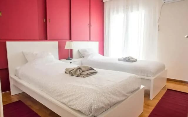 Classy and Chic 2 bedroom apartment - photo 4