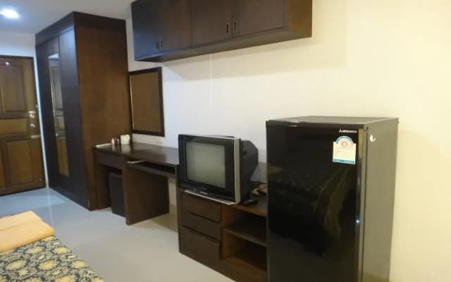Centella Apartment Bangkok - photo 2