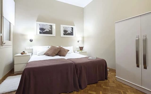 Bhm1-105 Designer Apartment In Eixample - photo 4