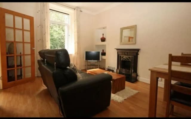 Central Waterfront Flat With Great Views - photo 5