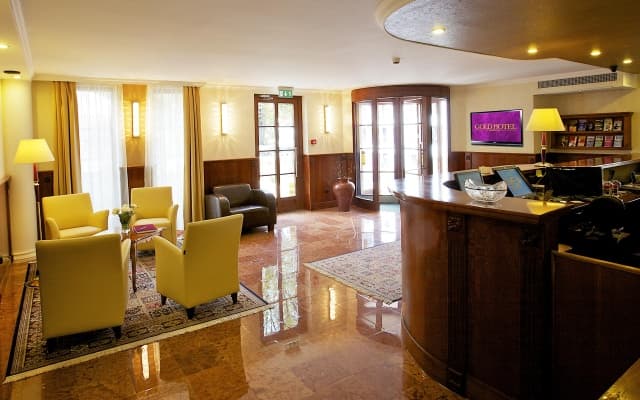 Gold Hotel Budapest - photo 2