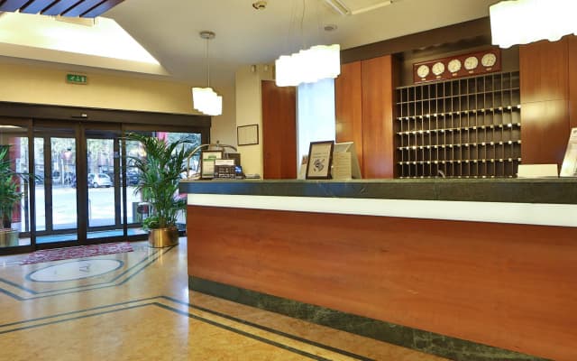 Hotel Mirage, Sure Hotel Collection by Best Western - photo 2