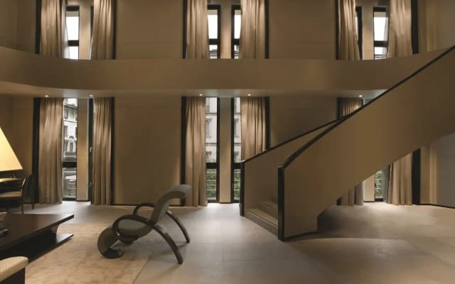 Armani Hotel Milano - photo 2