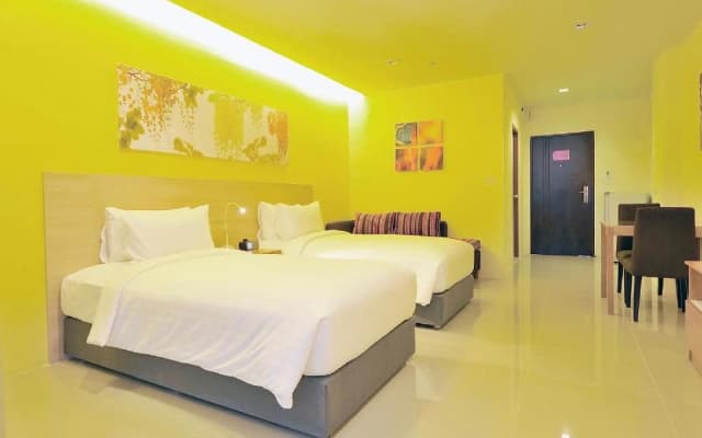 R-Con Hotel @ Siam - photo 2