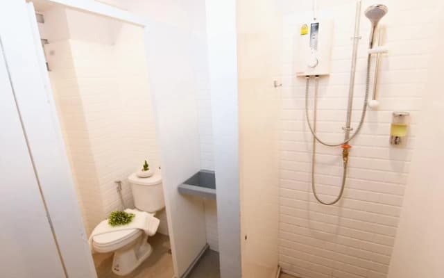 Yellow Mango Hostel - photo 5