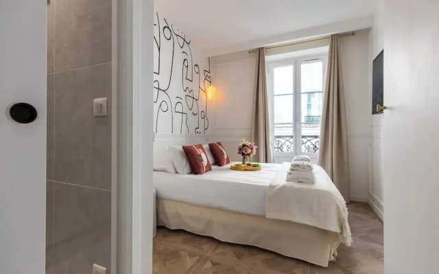 Intimate Private Room - 2P- Pigalle/moulin Rouge - photo 4