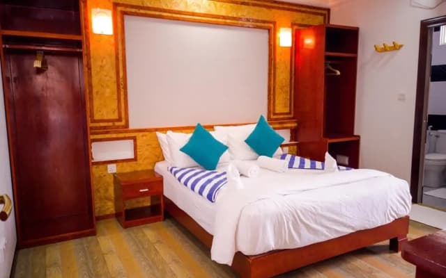 Athens View Guraidhoo Hotel - photo 4