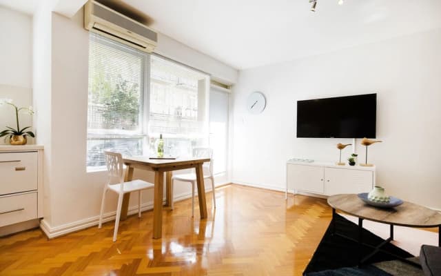 Position Perfect Armadale - photo 5