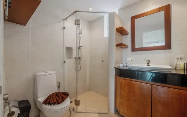 Sea View 2BR Condo Prime Location C236 - photo 5