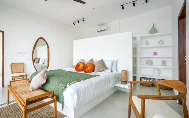 Villa Ozkar - Elegant 3 Bedroom Villa with Pool & Sunset Terrace - photo 4