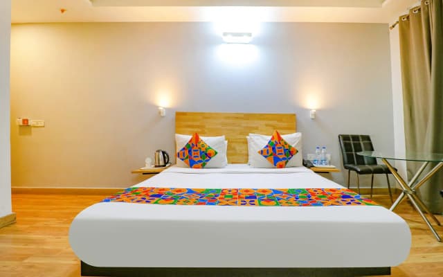 Majestic Inn By FabHotels - photo 2