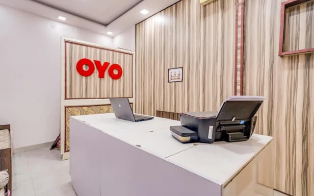 Hazel Residency by OYO Rooms - photo 3