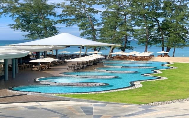 Amora Beach Resort Phuket - photo 2