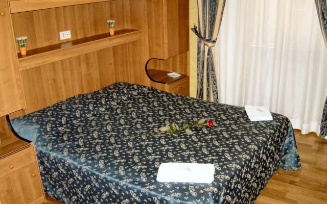 Hotel Mari 2 - photo 2