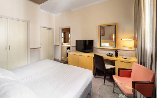 Mamaison Hotel Andrassy Budapest - photo 3