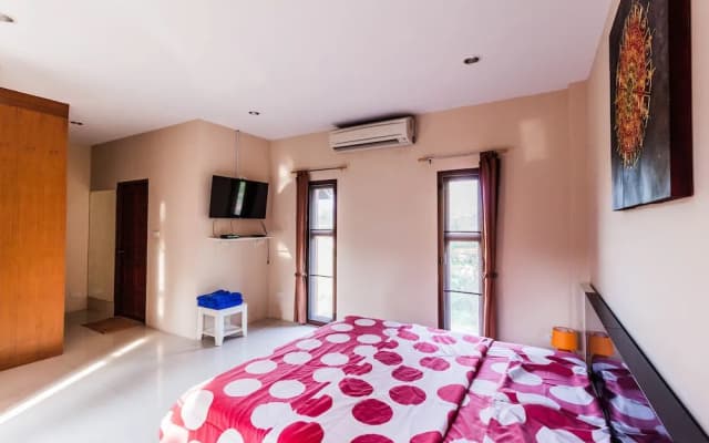 Jomtien Somza - photo 5