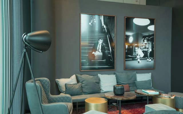 Motel One Berlin-Upper West - photo 2