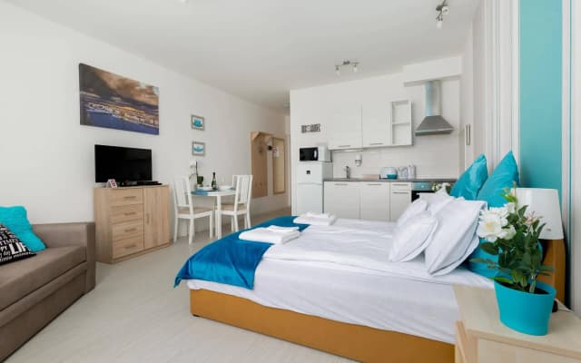 Sun Resort Apartments - photo 3