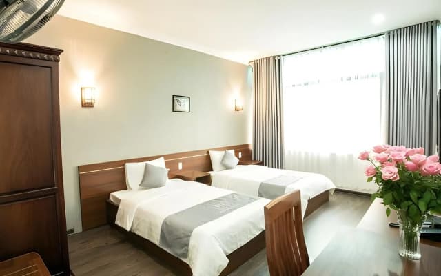 My Lan Hanoi Hotel - photo 2