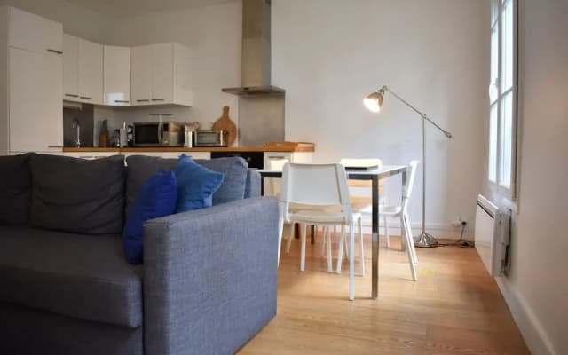 1 Bedroom Apartment in Montmartre - photo 5