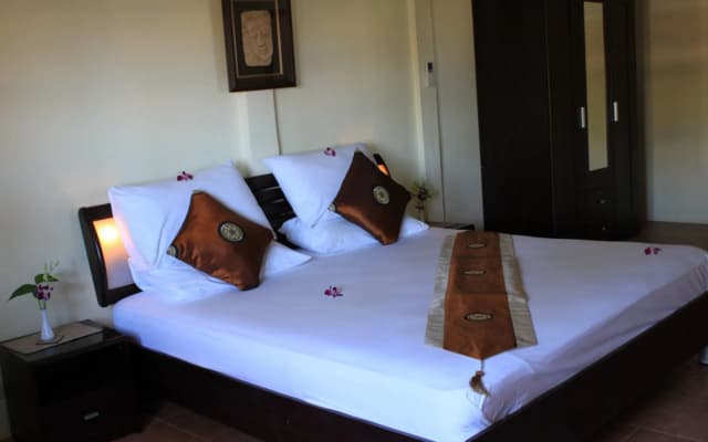 The Waterfront Hotel at Fisherman's Village - photo 4