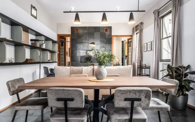 Monroe - 2 Bedrooms in Chueca - photo 2