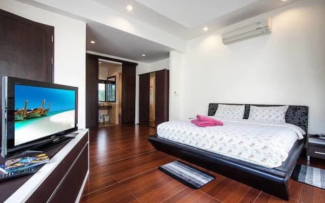 Kasira Villa - photo 2