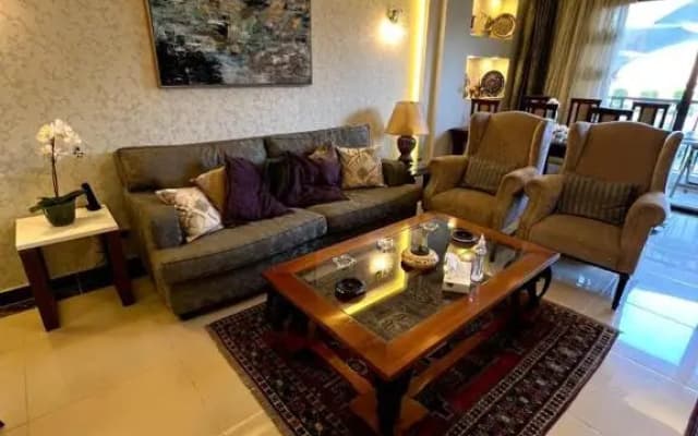 Lovely hotel apart in front Auc - photo 2