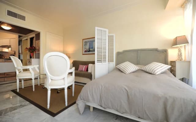 Studio Splendid Five Stars Holiday House - photo 5