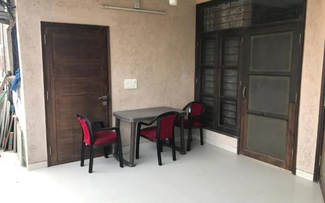 Spacious 3bhk apartment! - photo 2