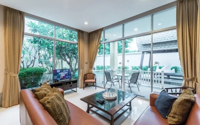 AnB pool villa in Pattaya - photo 2