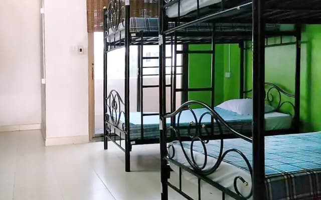 Full Hostel - photo 2
