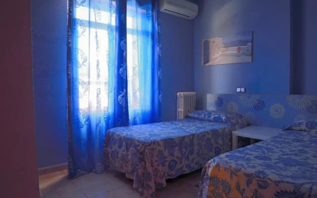 Hostal Arrate - photo 5