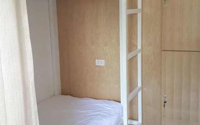 Jindabyne cafe and hostel - photo 4