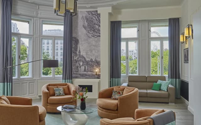 7Seasons Central Suites - photo 2