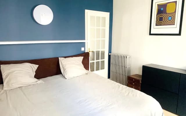 Apartment with 2 Bedrooms in Paris, with Balcony And Wifi - photo 4