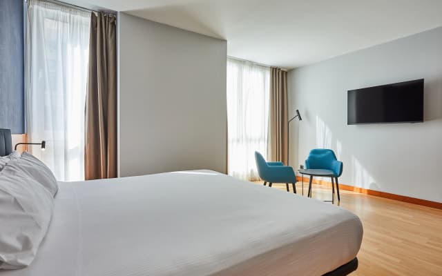 Hotel Silken Sant Gervasi - photo 4