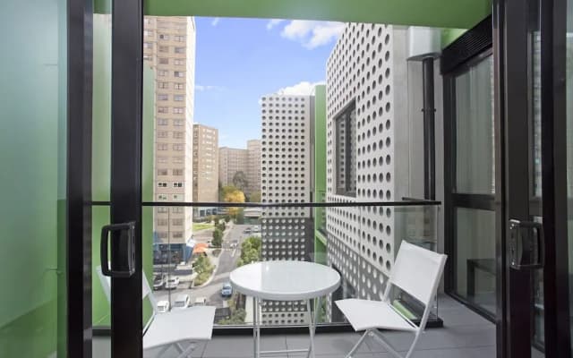 Astra Apartments Carlton - photo 5