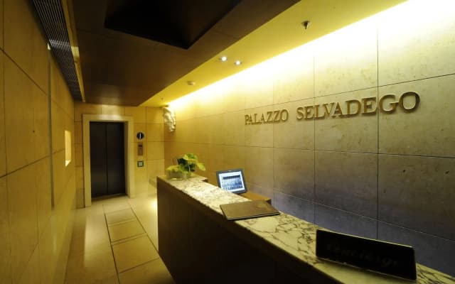 Palazzo Selvadego - photo 2
