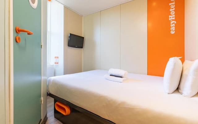 easyHotel Edinburgh - photo 3