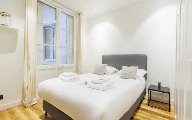 Cosy Apartment - 1br/4p - Near Champs-elysees - photo 2
