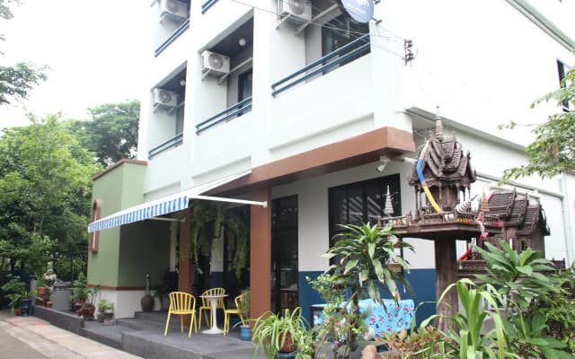 Yamyen Hostel - photo 4