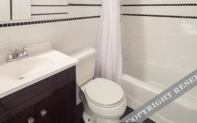 One Bedroom Self-Catering Apartment - Little Italy - photo 5