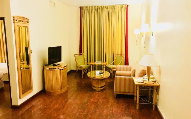 Prime Tower Hotel - photo 3