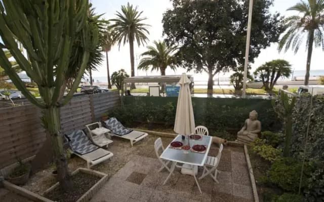 The Private Garden of the Promenade - photo 2