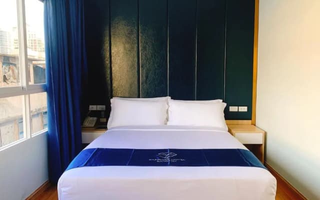 Sapphire Hotel Silom Bangkok - photo 3