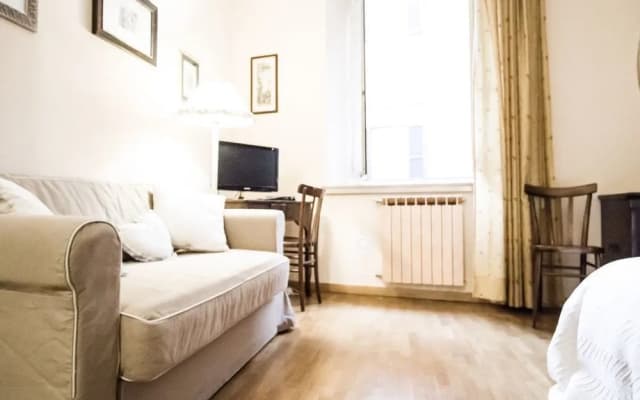 Via Veneto Charming Apartment - photo 2