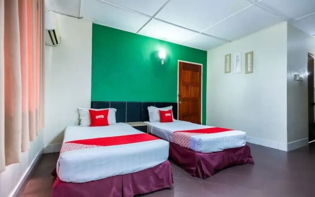 OYO 89997 Kurnia Hotel - photo 5