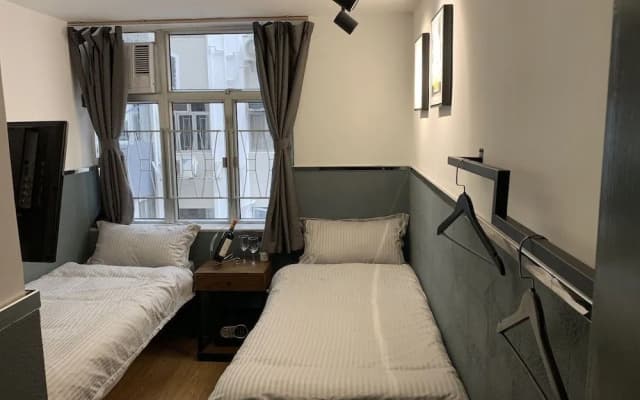 Popa Guesthouse - photo 2