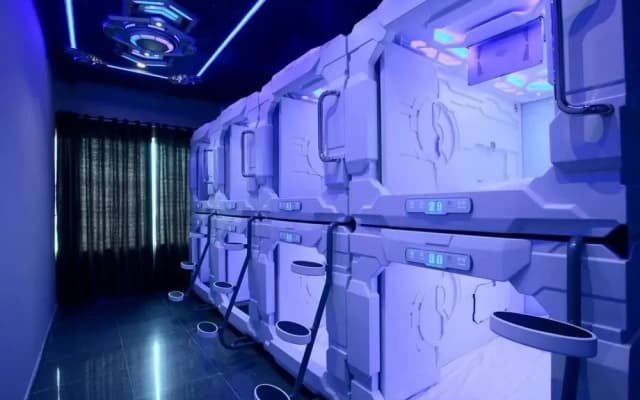Capsule Riverside Saigon - photo 5